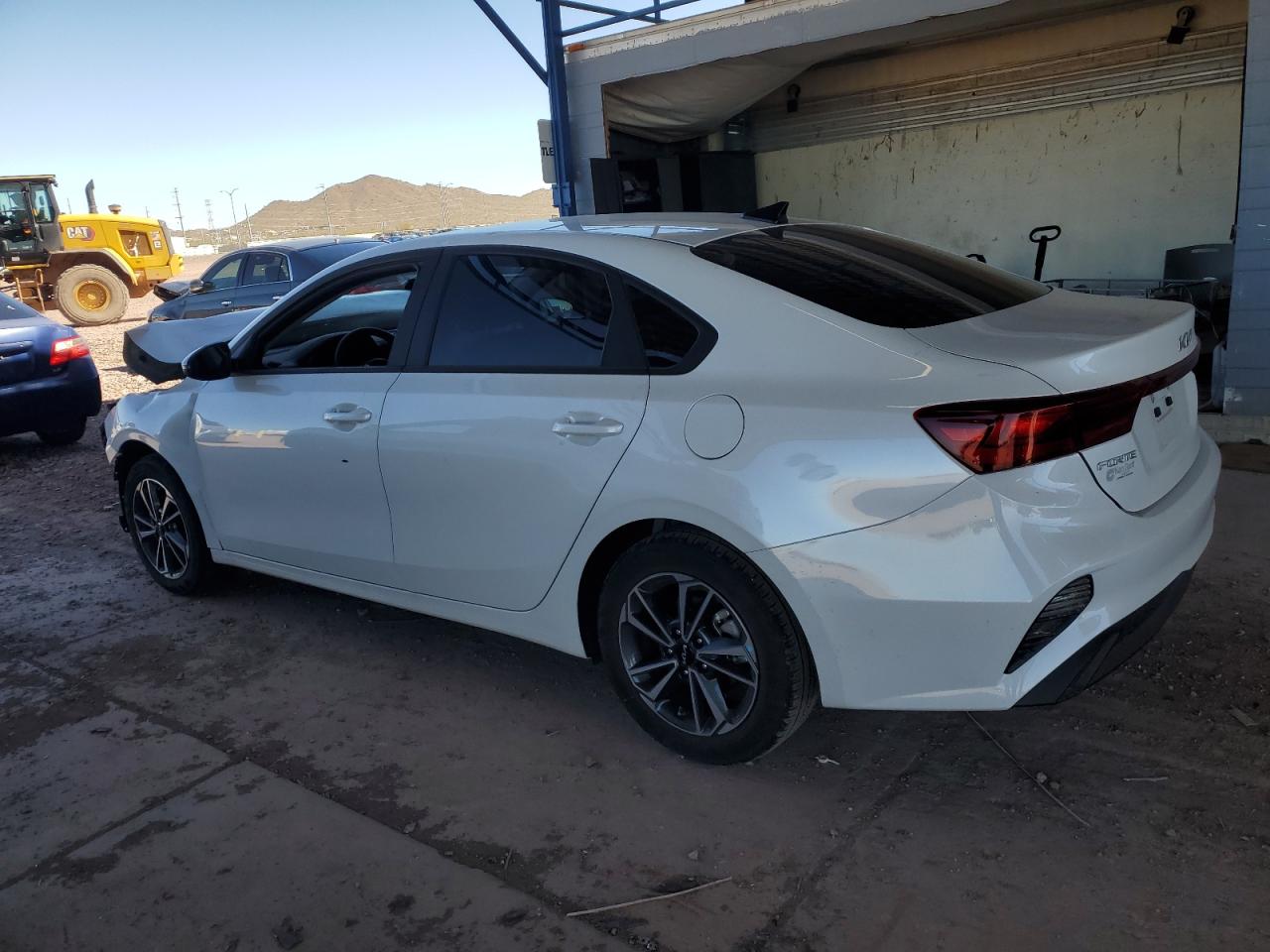 2024 KIA FORTE LX VIN:3KPF24ADXRE702375