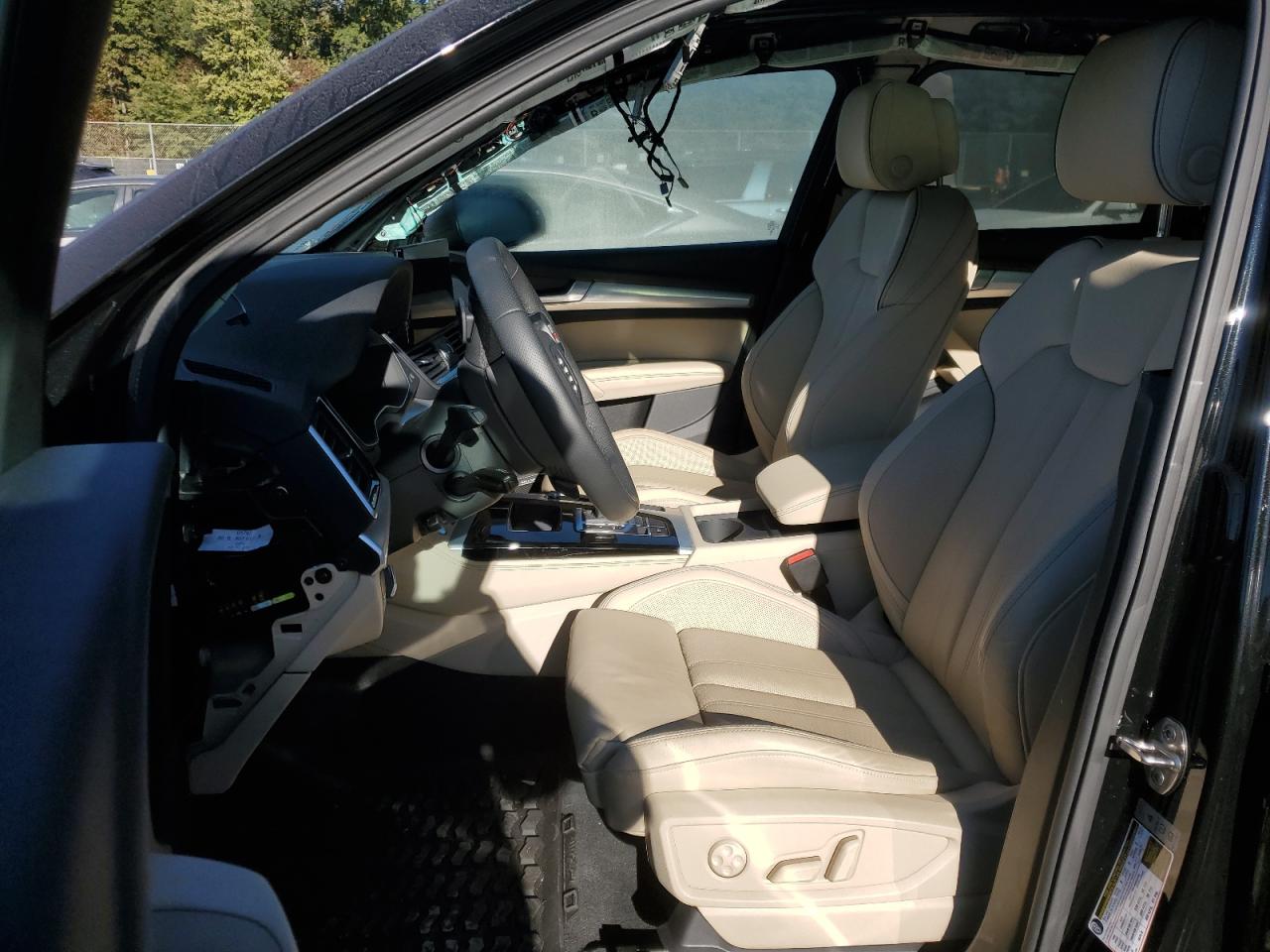 2024 AUDI Q5 PREMIUM PLUS 45 VIN:WA1EAAFY8R2033880