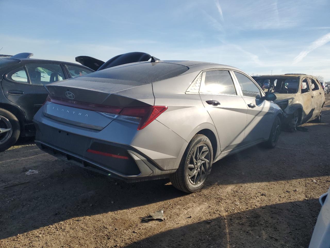 2024 HYUNDAI ELANTRA SEL VIN:KMHLM4DG5RU837652