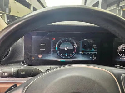 2016 Mercedes-Benz E 220 VIN: