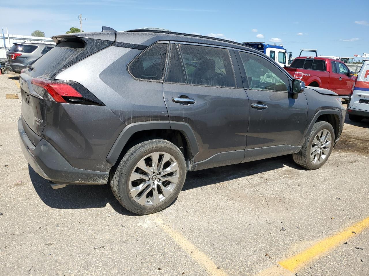 2022 TOYOTA RAV4 LIMITED VIN:2T3N1RFV9NC256734
