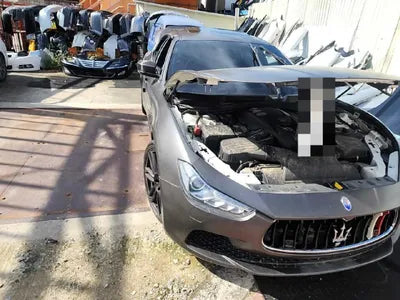 2016 Maserati Ghibli VIN: