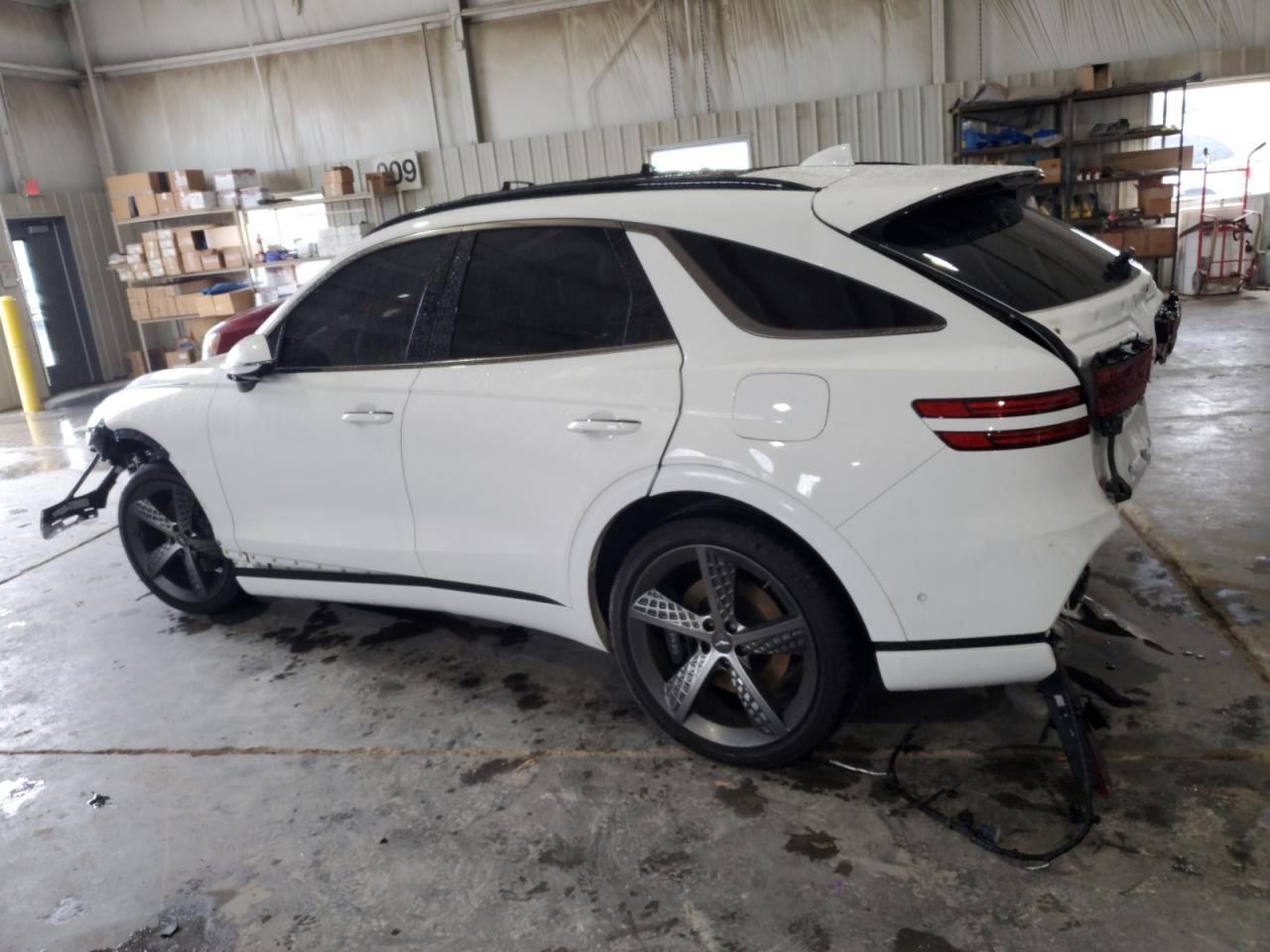 2023 GENESIS GV70 BASE VIN:KMUMADTB3PU120815