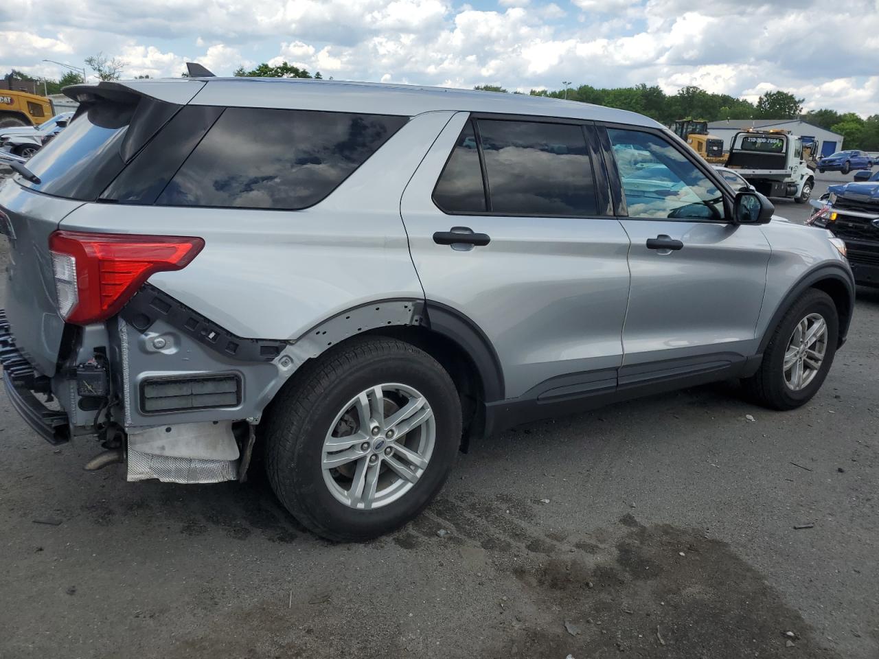 2022 FORD EXPLORER  VIN:1FMSK7BH1NGA25742