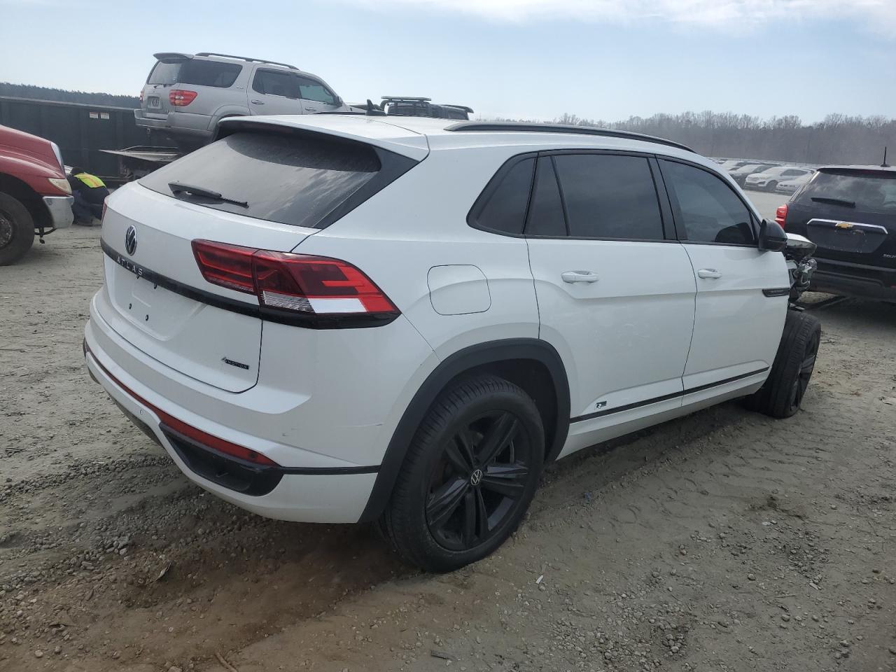 2023 VOLKSWAGEN ATLAS CROSS SPORT SEL R-LINE VIN:1V2SC2CA5PC222895