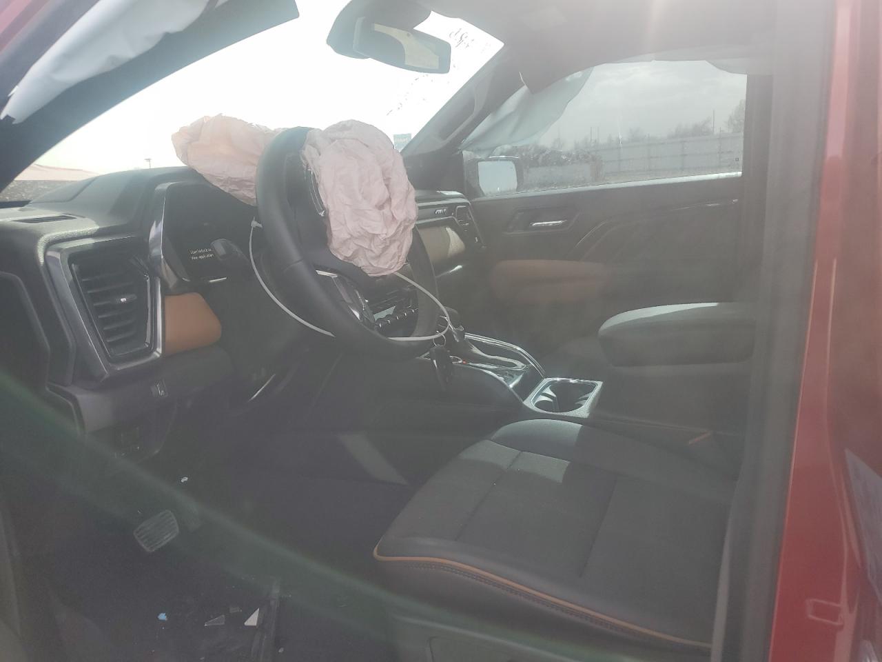 2024 GMC CANYON AT4 VIN:1GTP6DEK3R1149427