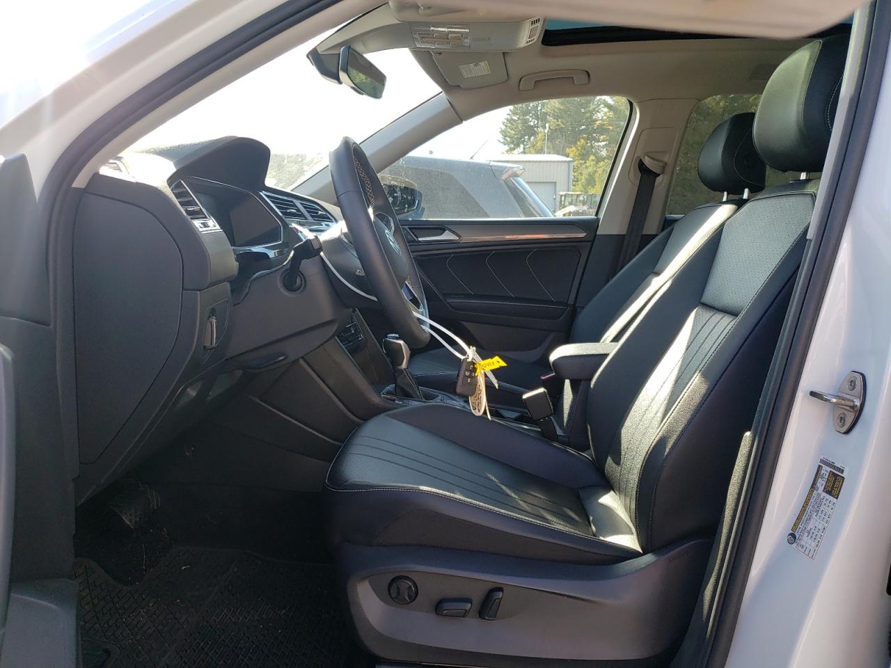 2023 VOLKSWAGEN TIGUAN SE VIN:3VVMB7AX2PM027824