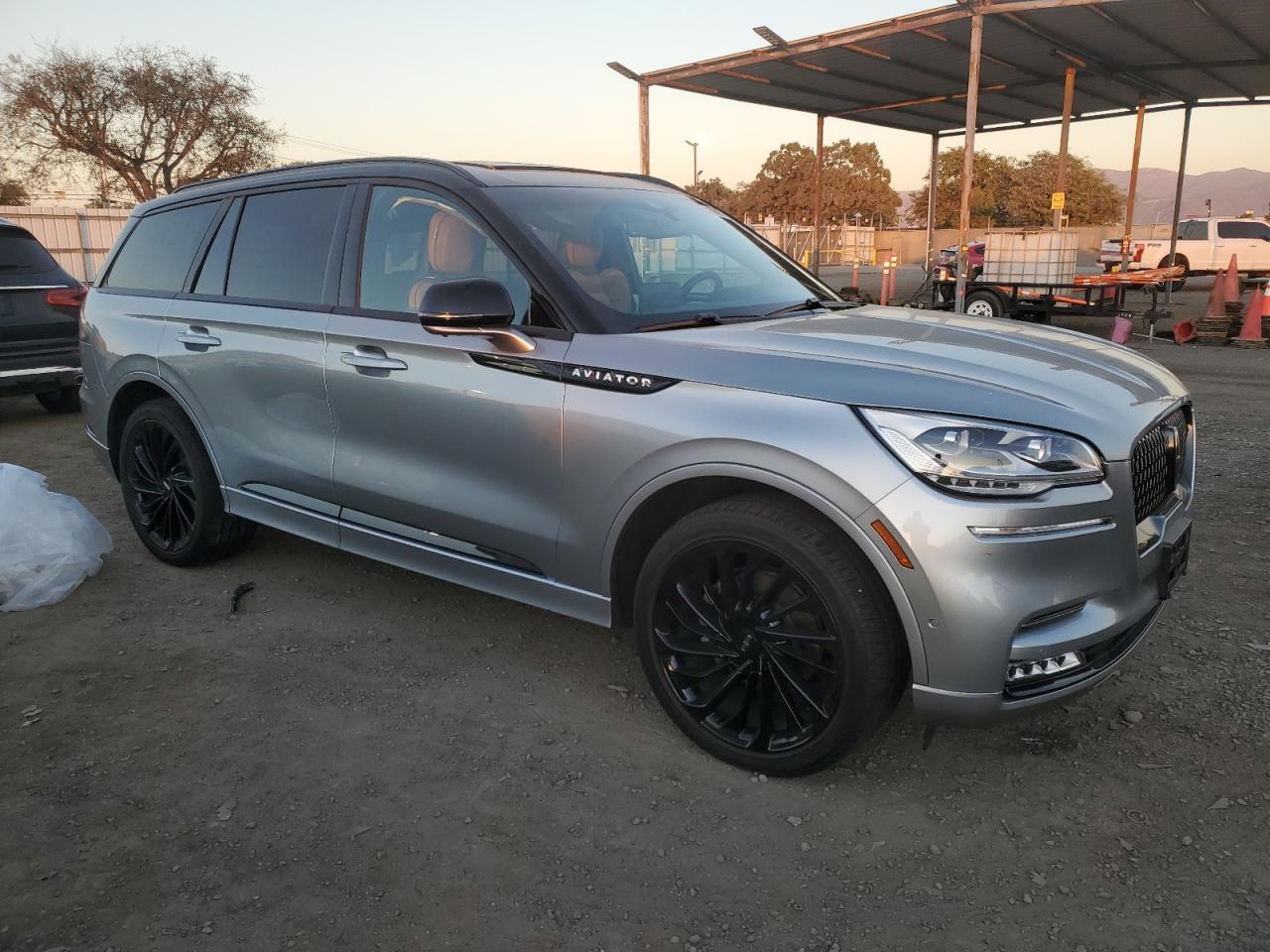 2024 LINCOLN AVIATOR BLACK LABEL VIN:5LM5J9XC7RGL02440