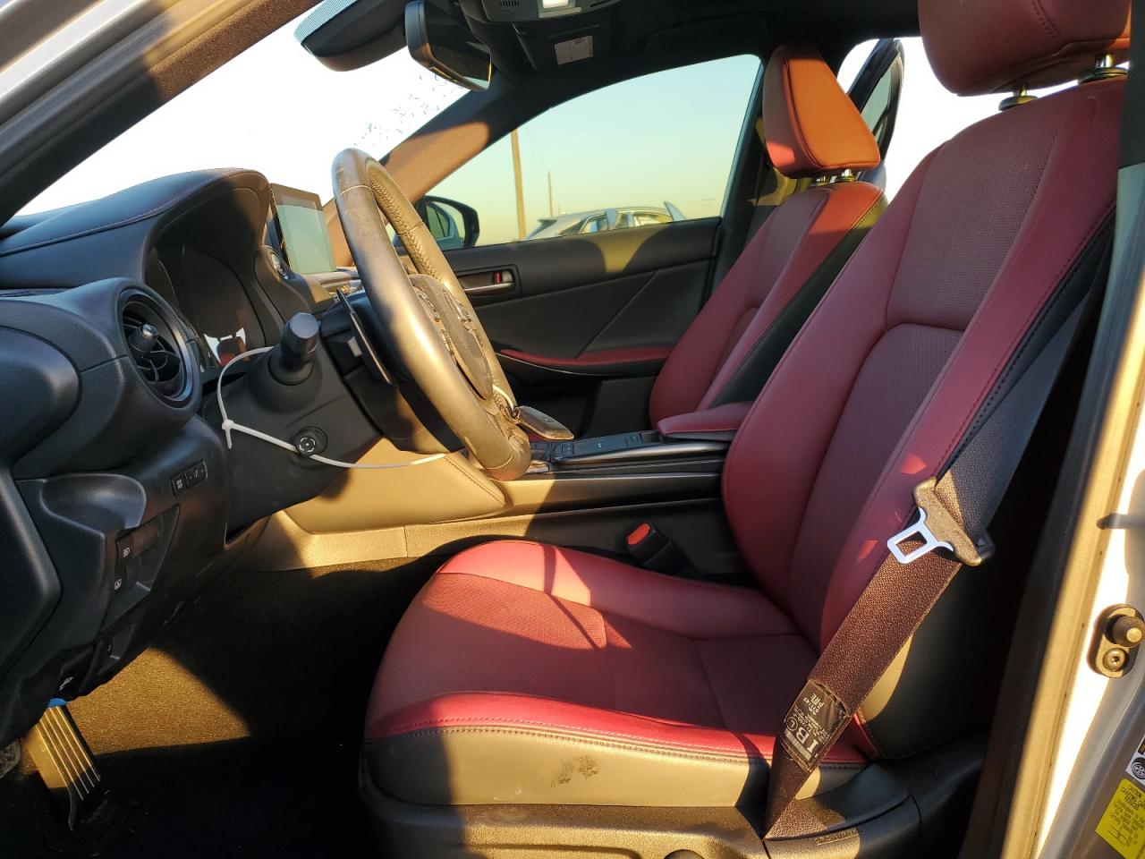 2023 LEXUS IS 300 VIN:JTHDA1D25P5126530