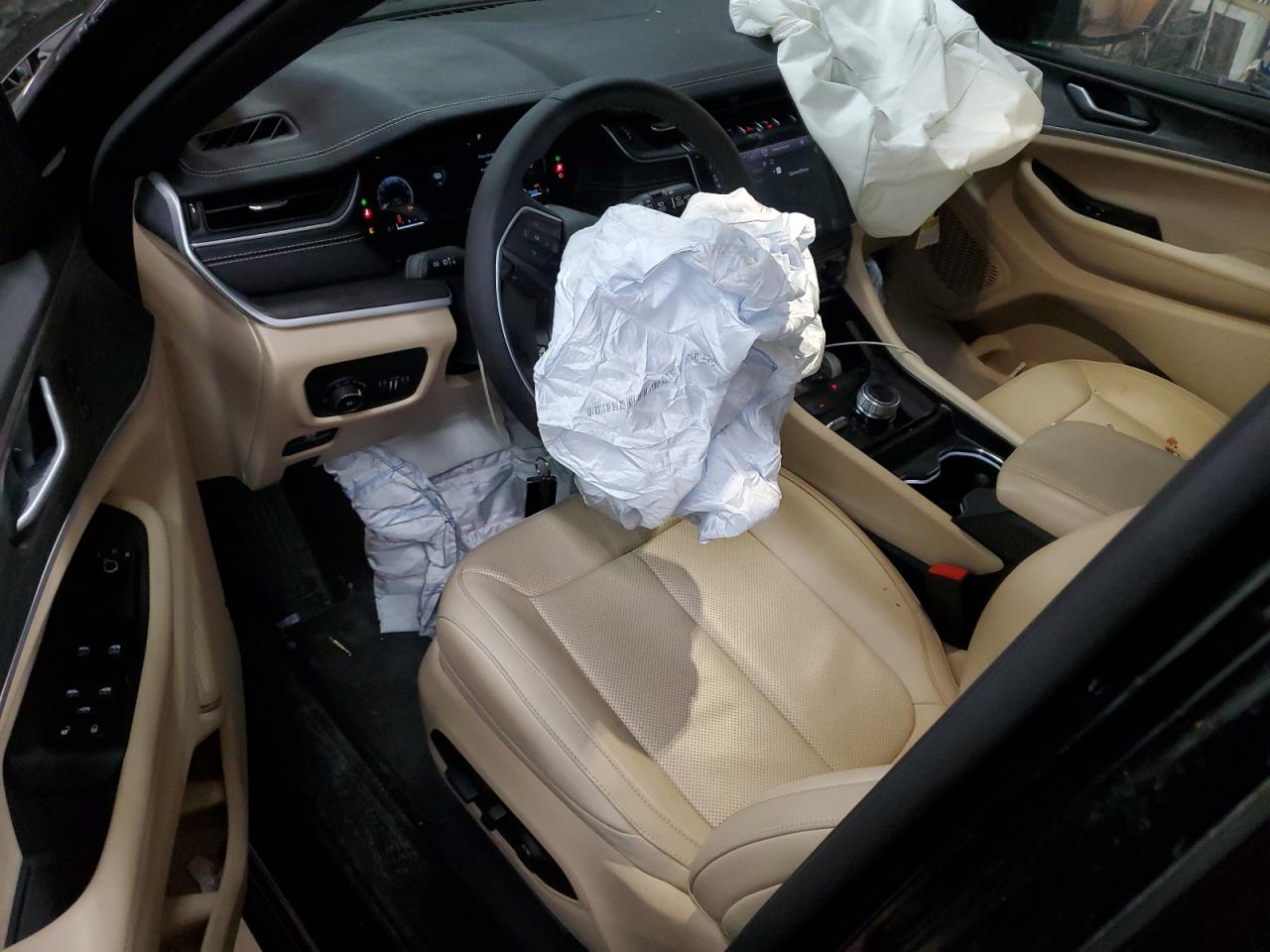 2024 JEEP GRAND CHEROKEE L LIMITED VIN:1C4RJKBG3R8933500