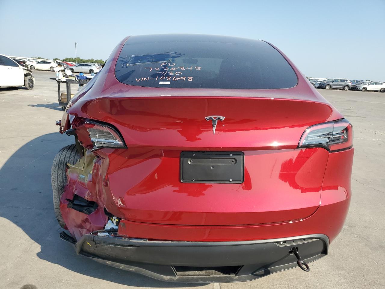 2024 TESLA MODEL Y  VIN:7SAYGDED9RF108698