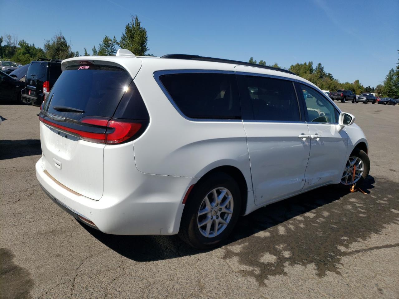 2022 CHRYSLER PACIFICA TOURING L VIN:2C4RC1BG3NR128437