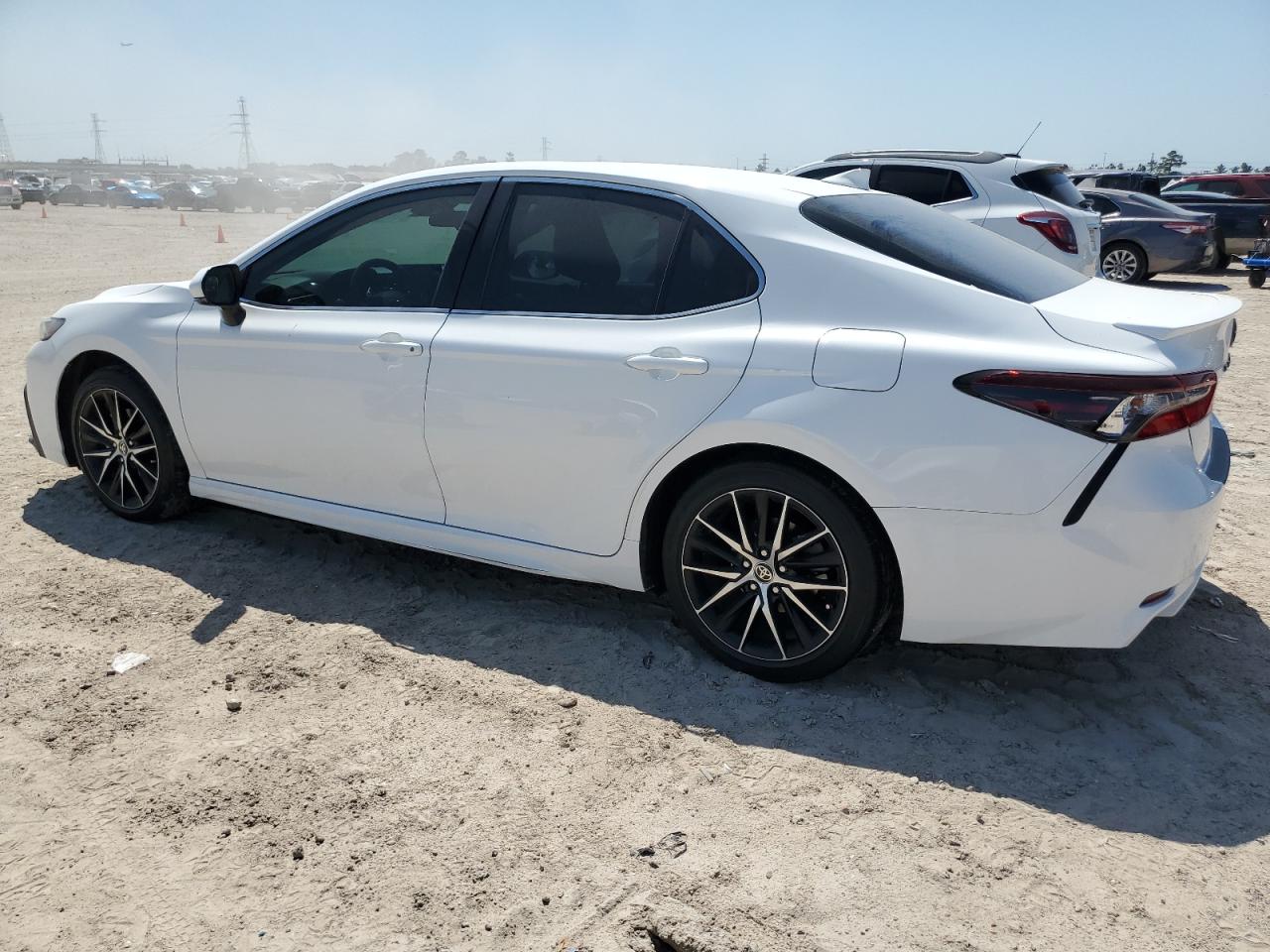 2022 TOYOTA CAMRY SE VIN:4T1G11AK0NU066755