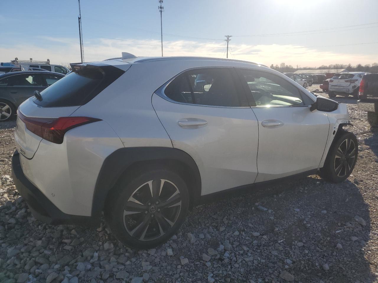 2022 LEXUS UX 200 BASE VIN:JTHX3JBH4N2053616