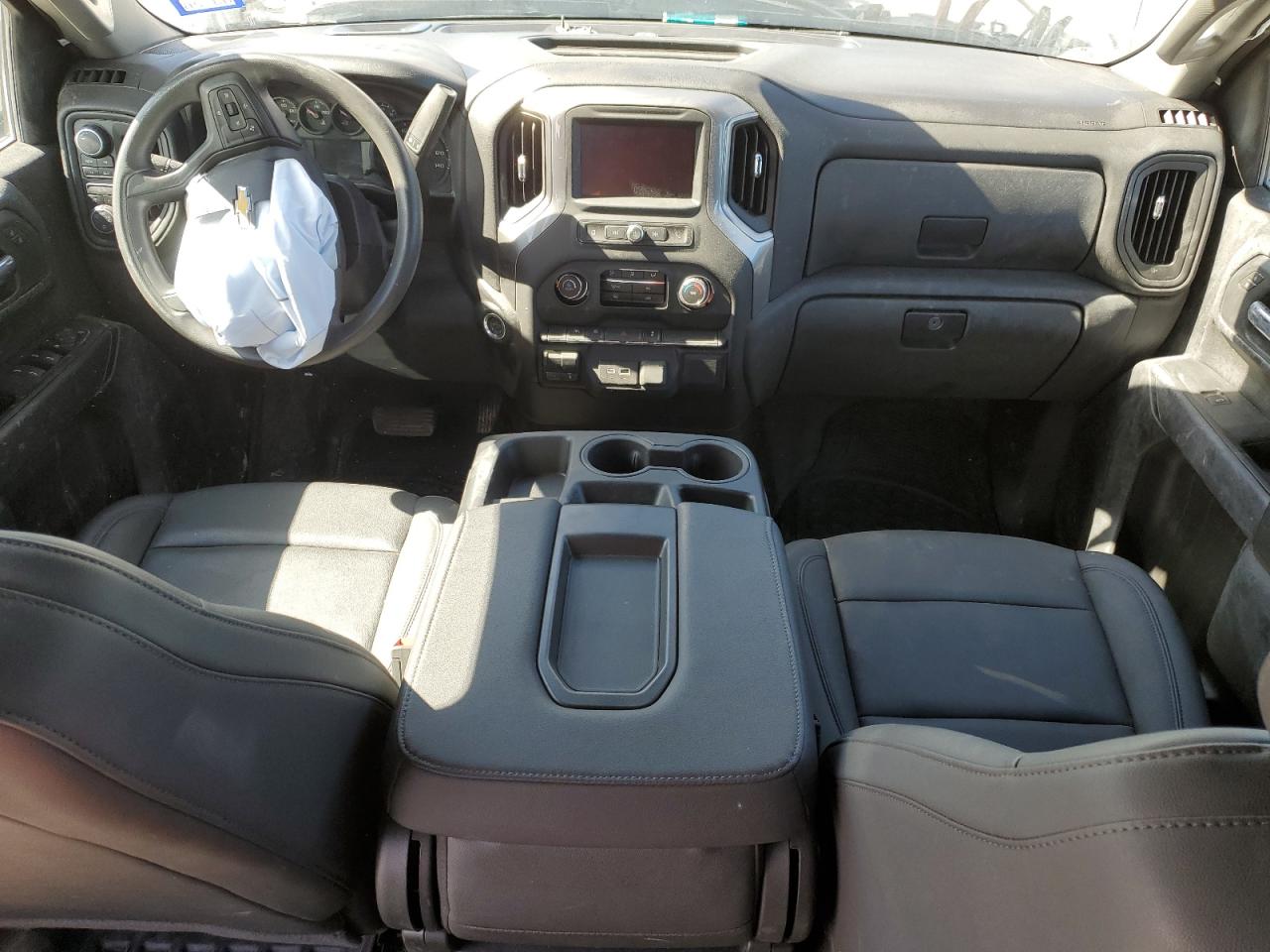 2024 CHEVROLET SILVERADO K1500 VIN:2GCUDAED5R1205239