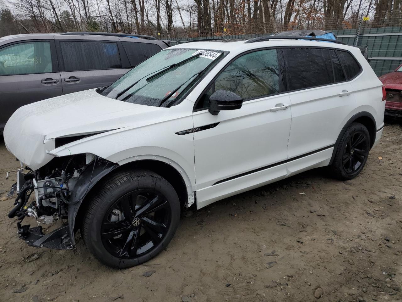 2024 VOLKSWAGEN TIGUAN SE R-LINE BLACK VIN:3VV8B7AX4RM114399
