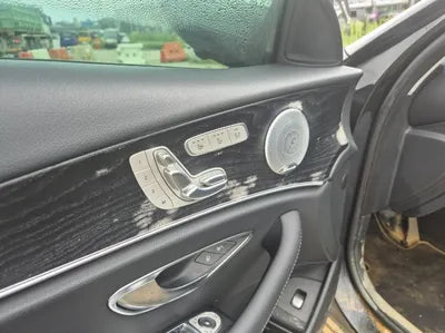 2020 Mercedes-Benz E 300 VIN: