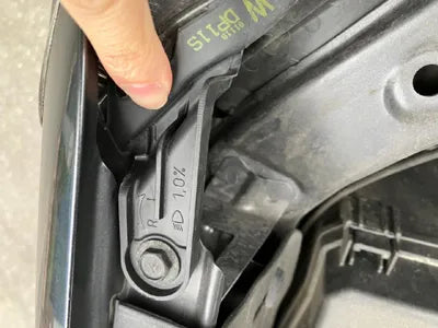 2014 Toyota RAV4 VIN: