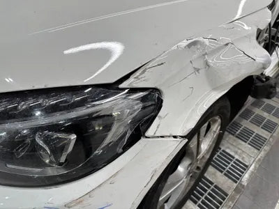 2015 Mercedes-Benz C 220 VIN: