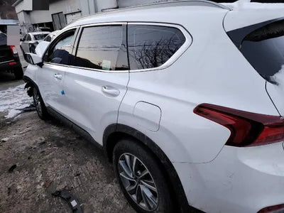 2018 Hyundai Santa FE VIN: