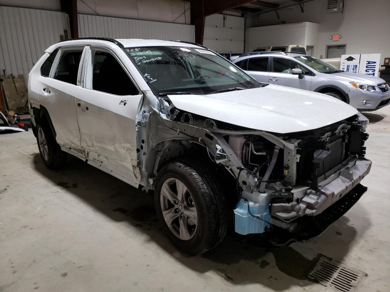 2023 TOYOTA RAV4 XLE VIN:2T3P1RFV0PC365627