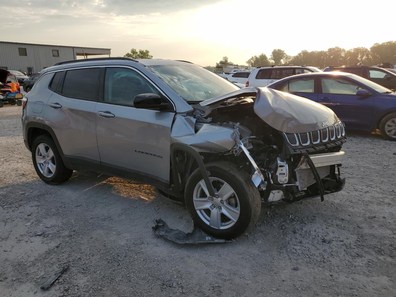 2022 JEEP COMPASS LATITUDE VIN:3C4NJDBBXNT131715