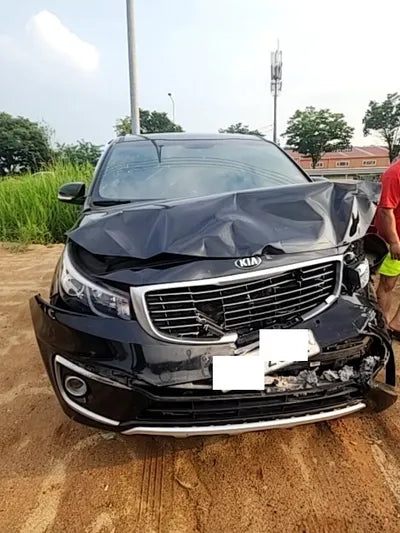 2018 Kia Carnival KNAME81ABJS370817 VIN:KNAME81ABJS370817