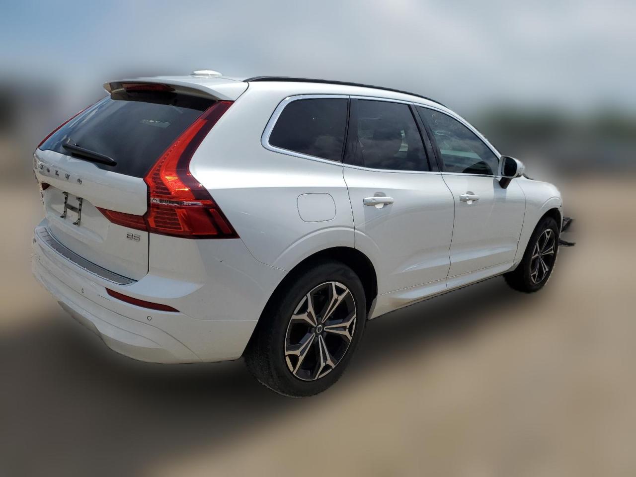 2022 VOLVO XC60 B5 MOMENTUM VIN:WP0AA2A8XNS255297