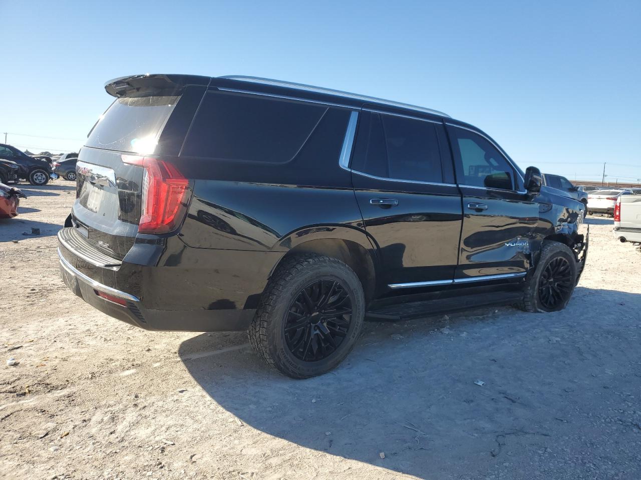 2022 GMC YUKON SLT VIN:1GKS2BKT3NR250247