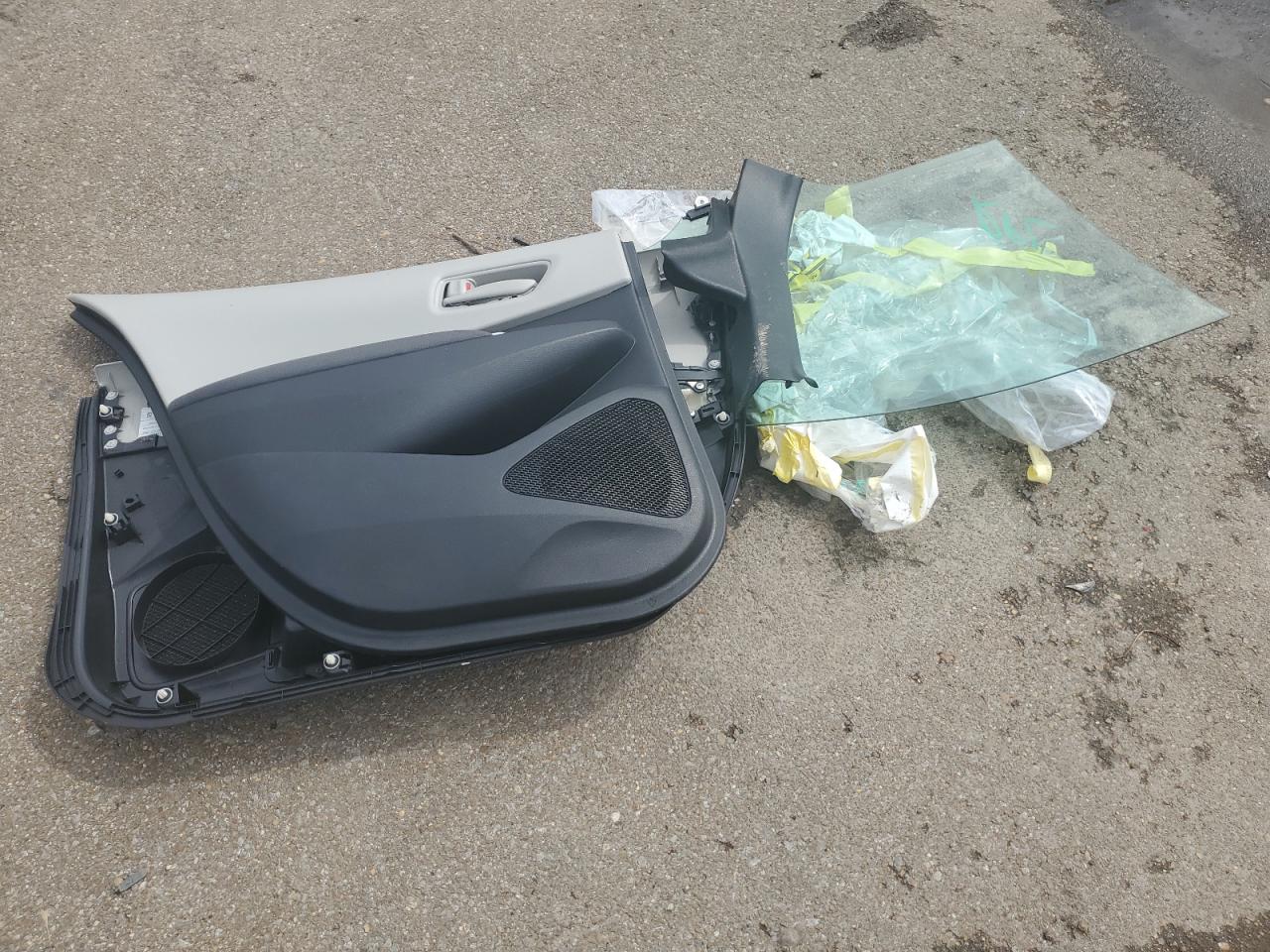 2022 TOYOTA COROLLA LE VIN:5YFEPMAE0NP321228