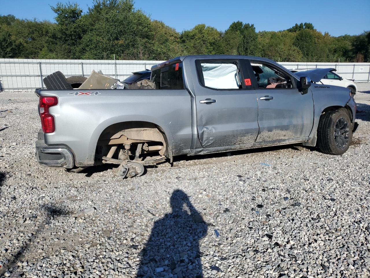 2024 CHEVROLET SILVERADO K1500 LT VIN:1GCUDDED2RZ211587