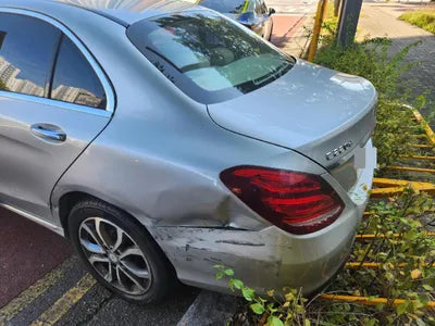 2016 Mercedes-Benz C 220 VIN: