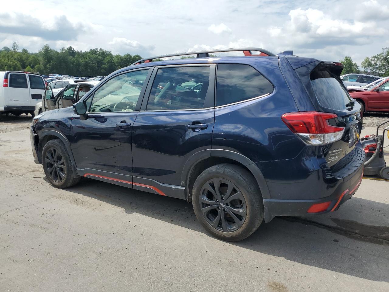 2022 SUBARU FORESTER SPORT VIN:JF2SKAGC4NH520138