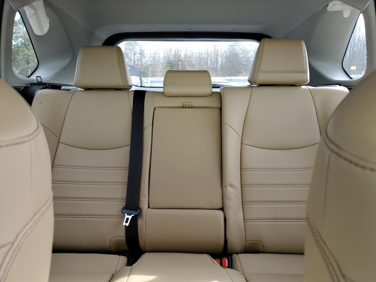 2022 TOYOTA RAV4 XLE PREMIUM VIN:JTMB6RFV6ND535039