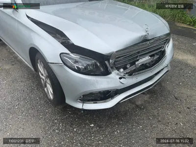 2017 Mercedes-Benz E 300 WDDZF4KB1JA327746 VIN:WDDZF4KB1JA327746
