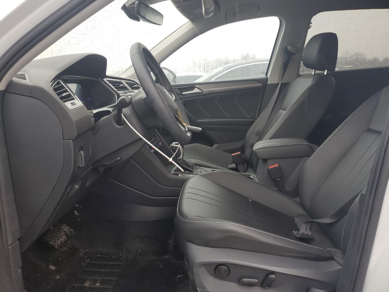 2024 VOLKSWAGEN TIGUAN SE VIN:3VV3B7AX7RM068285