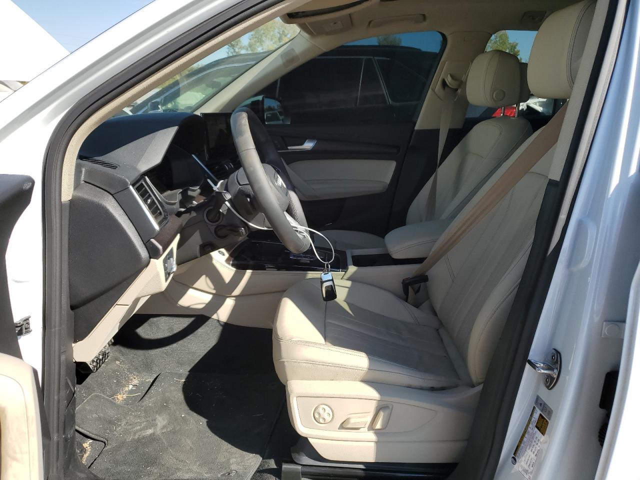 2024 AUDI Q5 PREMIUM PLUS 40 VIN:WA1BBAFY3R2040820