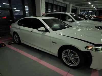 2016 BMW 520 VIN: