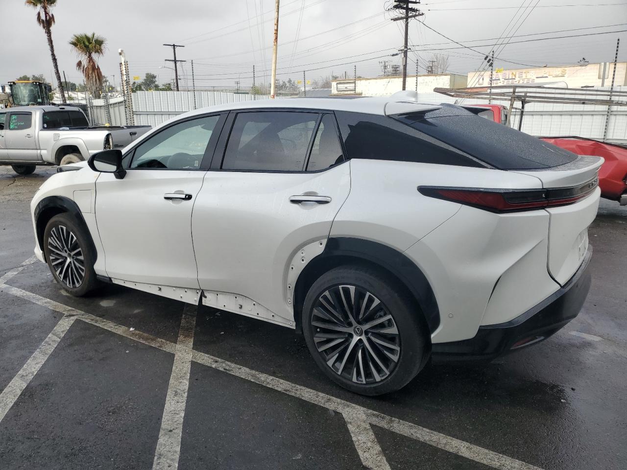 2023 LEXUS RZ 450E VIN:JTJAAAAB0PA012559