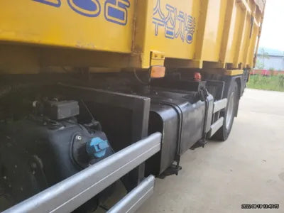 2016 summaiti compressed vanity (3.5 tons) VIN: