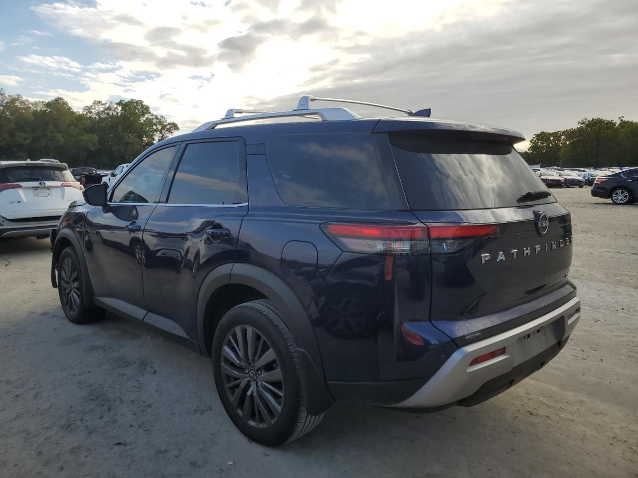 2024 NISSAN PATHFINDER SL VIN:5N1DR3CB7RC243155