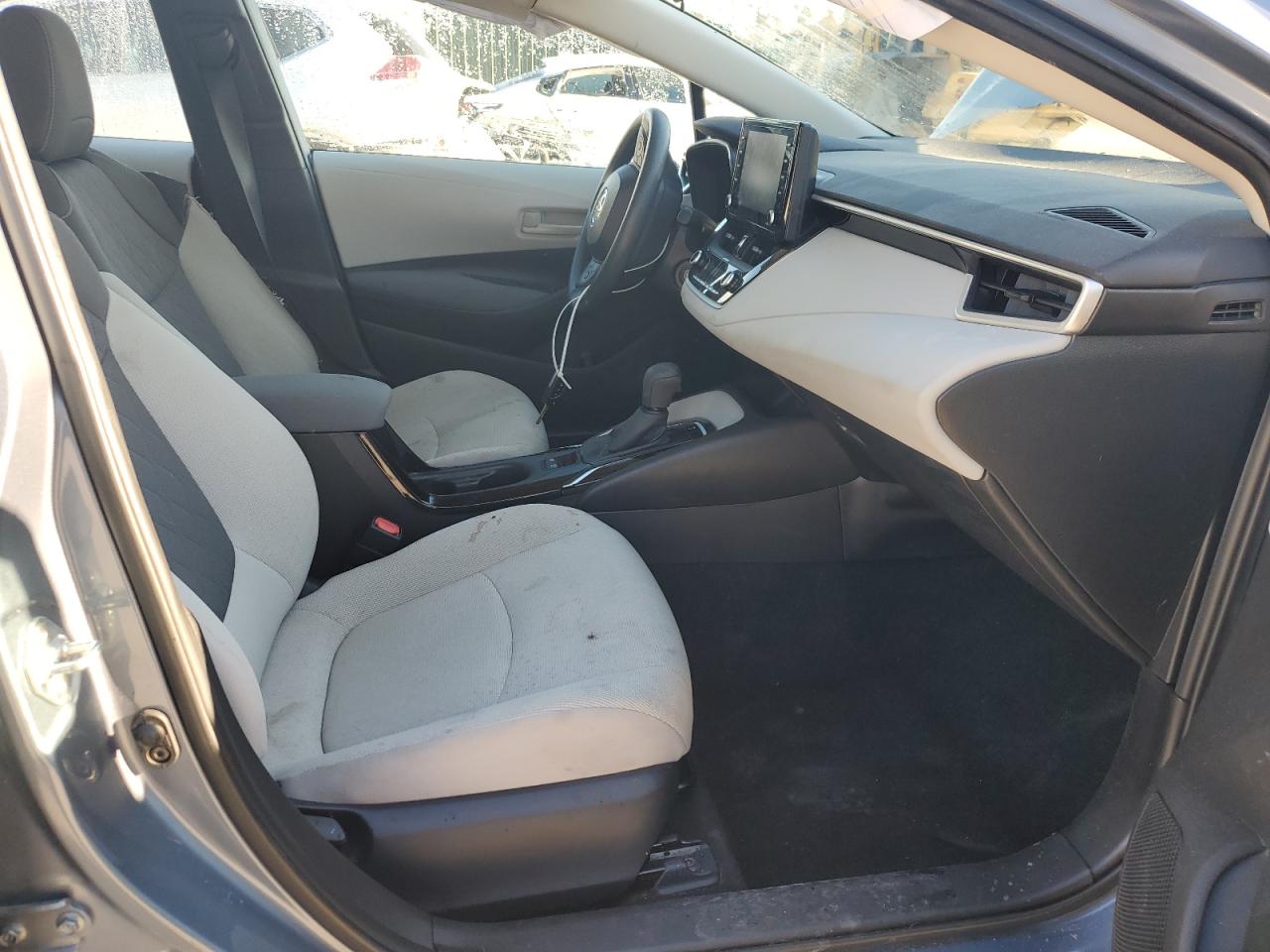 2022 TOYOTA COROLLA LE VIN:5YFEPMAE5NP295094