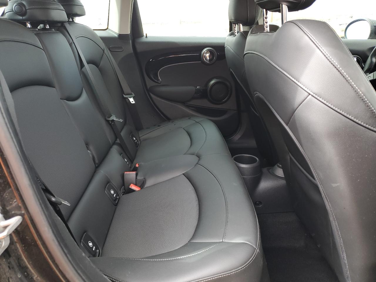 2022 MINI COOPER S VIN:WMW53DK04N2R07019