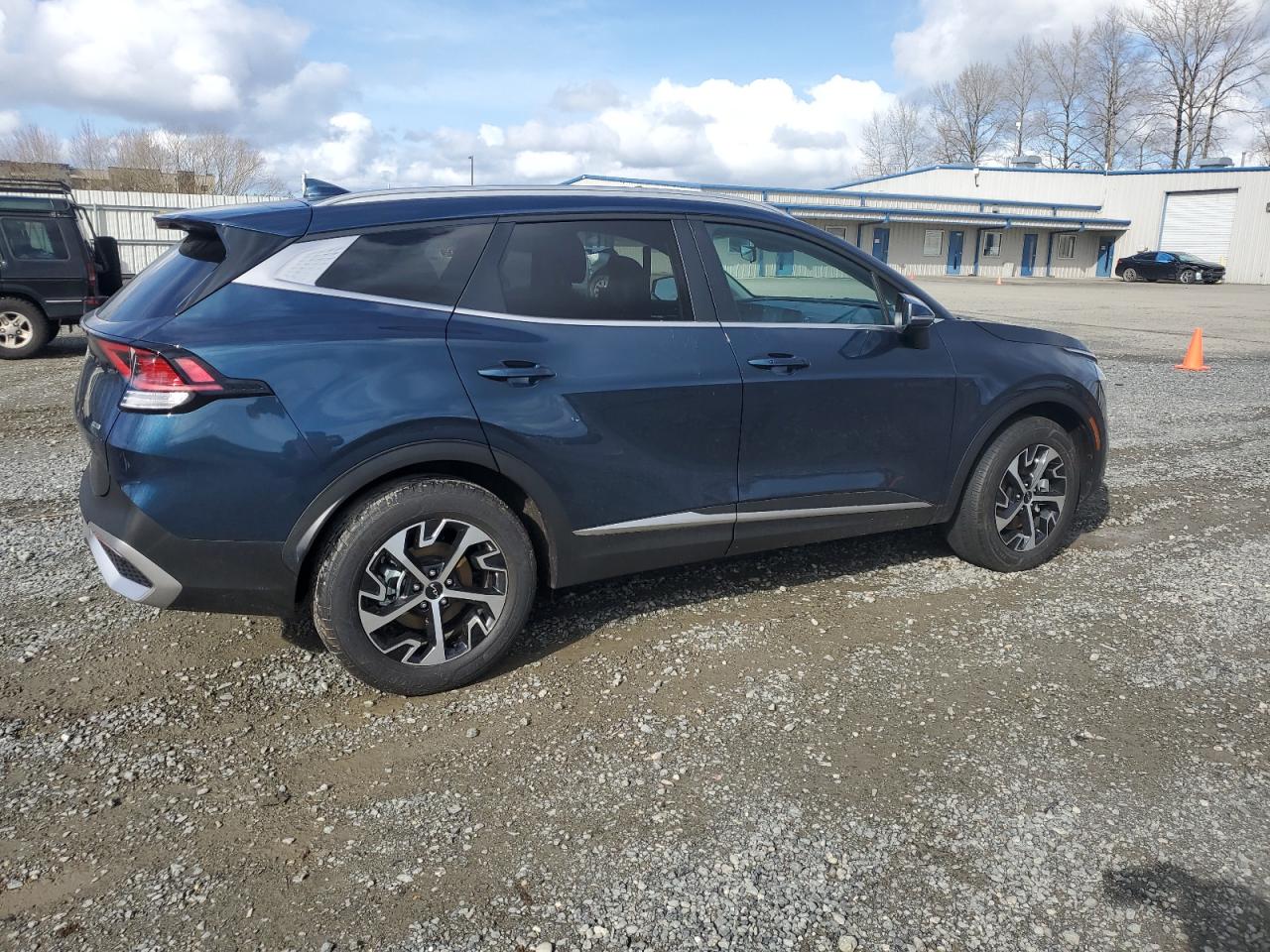 2023 KIA SPORTAGE EX VIN:KNDPVCAG4P7072835