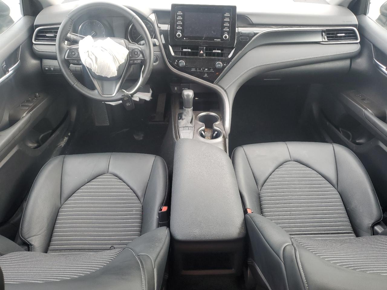 2022 TOYOTA CAMRY SE VIN:4T1T11AK7NU651525