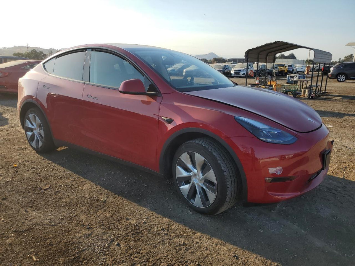 2023 TESLA MODEL Y  VIN:7SAYGDED8PF971795