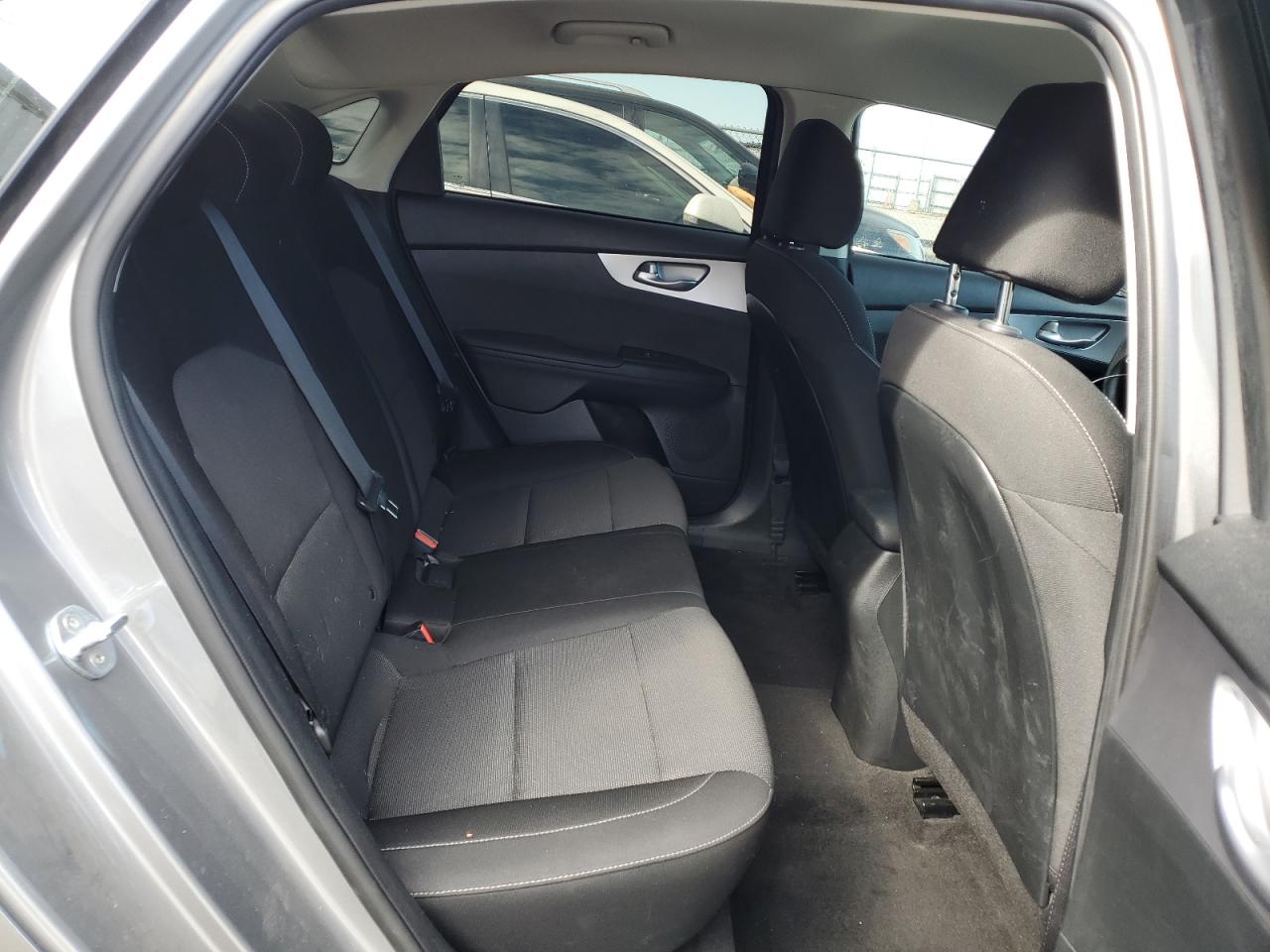 2022 KIA FORTE FE VIN:3KPF24AD7NE492425