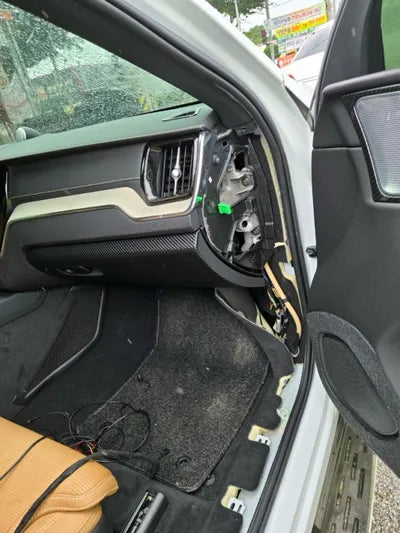 2018 Volvo XC60 VIN: