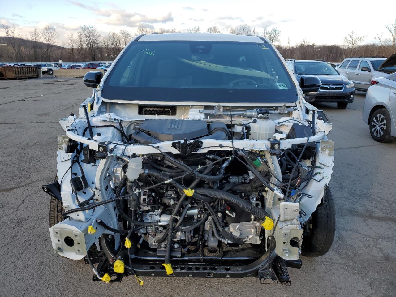 2024 CHEVROLET TRAVERSE LT VIN:1GNEVGKS9RJ213378