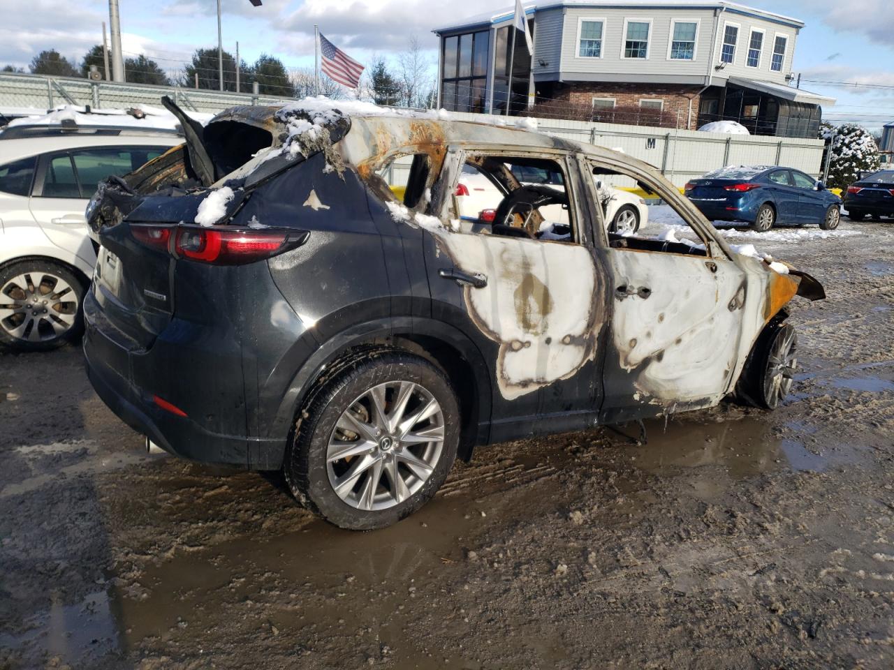 2024 MAZDA CX-5 PREMIUM VIN:JM3KFBDL7R0431589